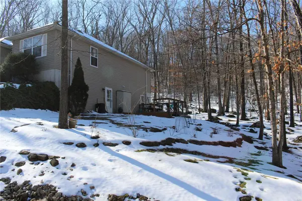 114 Black Oak DR, Hermann, MO 65041