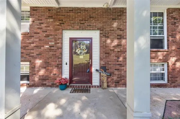 3660 W Lakeview DR, House Springs, MO 63051