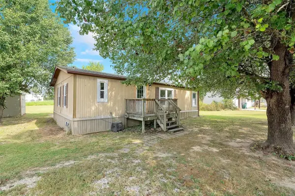 8437 Industrial DR, Cedar Hill, MO 63016
