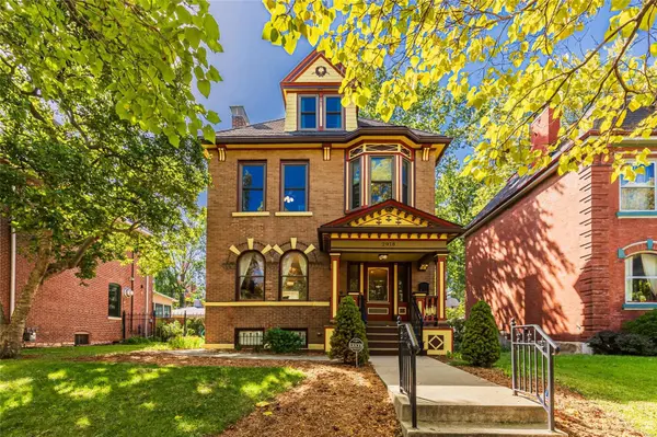 2918 Allen AVE, St Louis, MO 63104