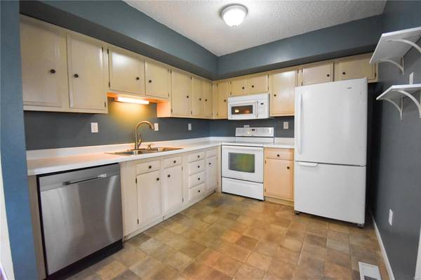 713 Western AVE, Gillespie, IL 62033