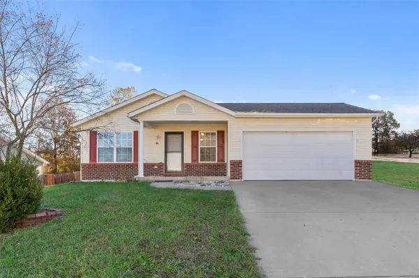 64 Parkway DR, Troy, MO 63379