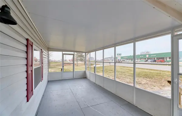 4042 E Highway 47, Winfield, MO 63389