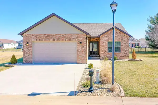 3906 Essex BLVD,  Swansea,  IL 62226