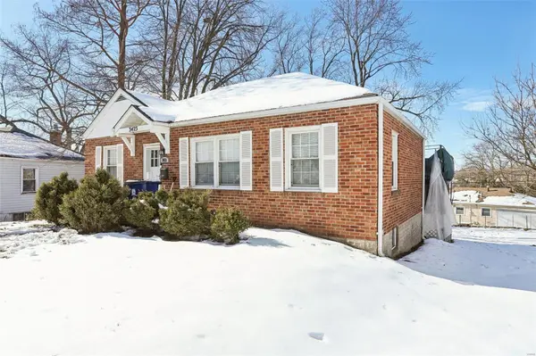 3423 Westridge LN, St Ann, MO 63074