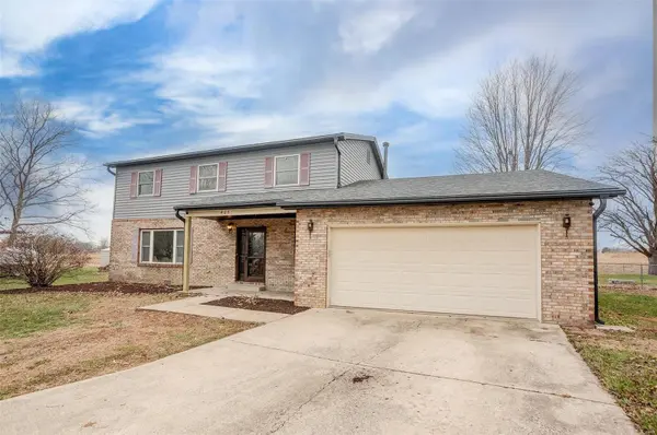 405 Windrift Dr., Belleville, IL 62221