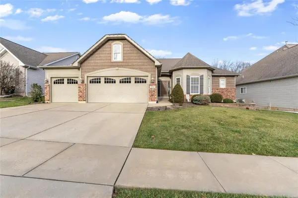1511 Heritage Valley DR, High Ridge, MO 63049
