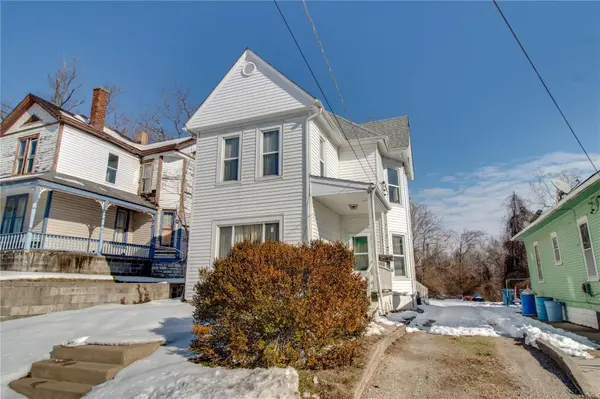 1135 W 9th ST, Alton, IL 62002