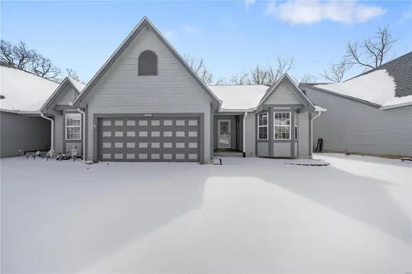 5579 Westerfield Pkwy #8B, Weldon Spring, MO 63304