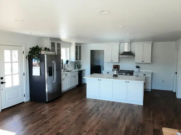 11508 State Highway 142 E, Naylor, MO 63953