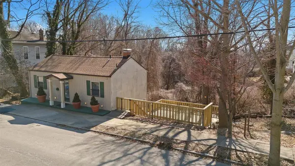 908 State ST, Alton, IL 62002
