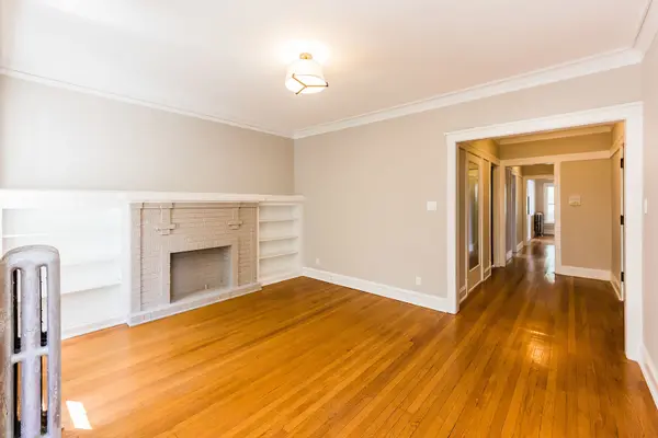 4724 N SACRAMENTO AVE, Chicago, IL 60625