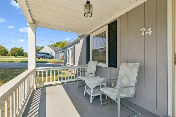 74 Valeria St, Nashville, TN 37210
