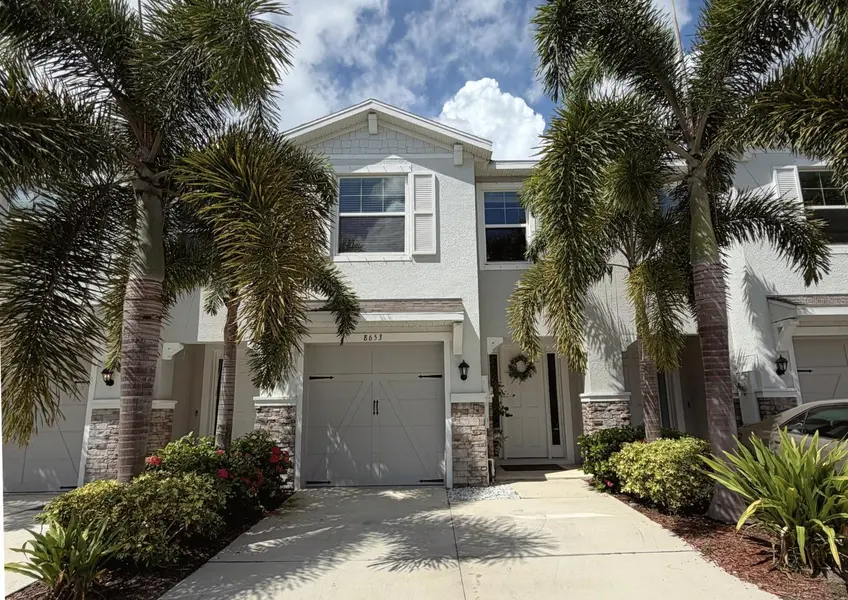 8653 PALMER PARK CIR, Sarasota, FL 34238
