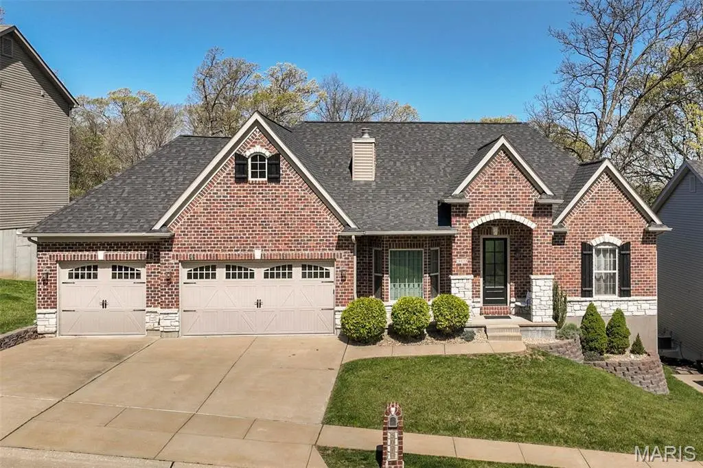 5073 Romaine Spring DR, Fenton, MO 63026