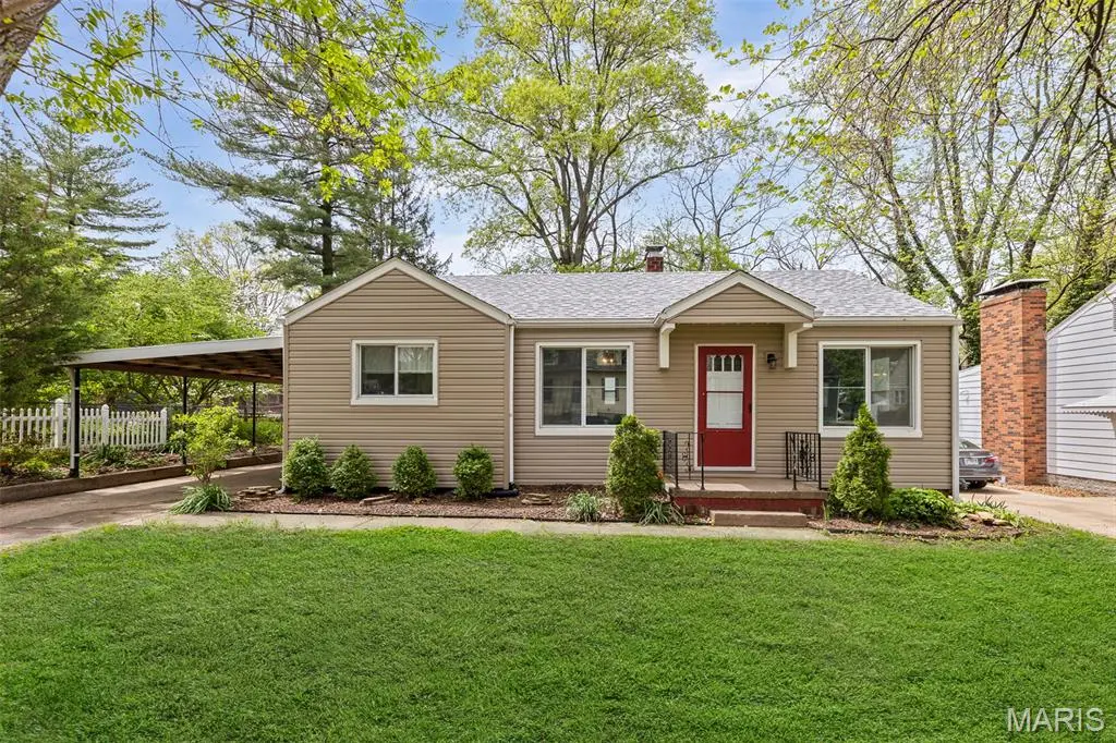 458 Cass AVE, Edwardsville, IL 62025