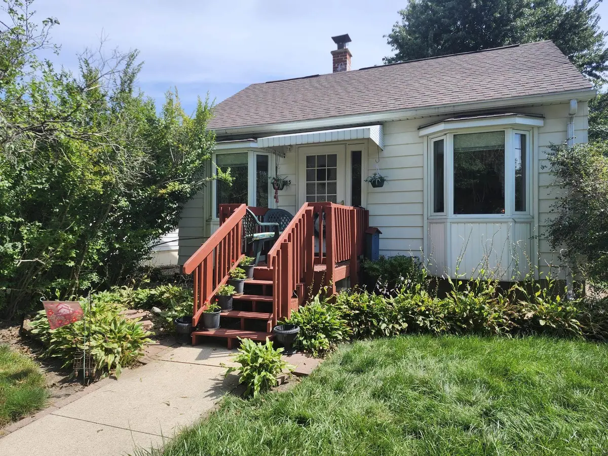 545 Kirkwood AVE, Waterloo, IA 50701
