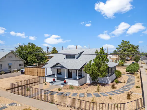 712 W Court AVE, Las Cruces, NM 88005