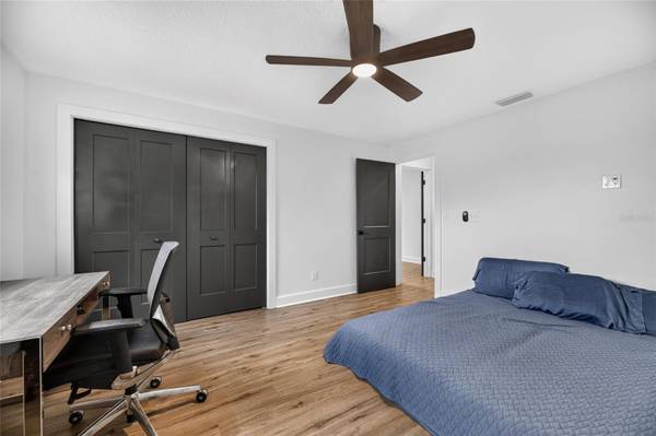 104 BARRINGTON DR, Brandon, FL, 33511 photo 43
