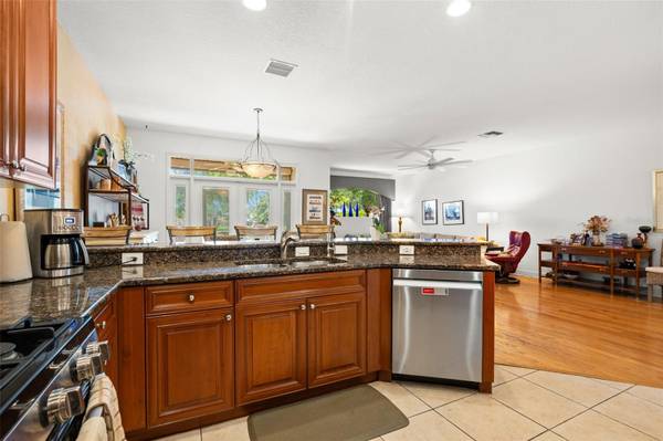 6058 GULFPORT BLVD S, Gulfport, FL, 33707 photo 16