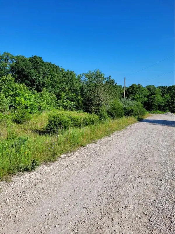 28 Keleman Farms West, Dittmer, MO 63023