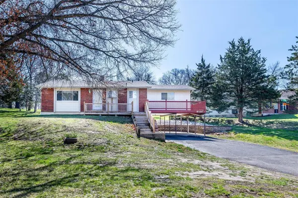43 W Oak Hill DR, Ellisville, MO 63021