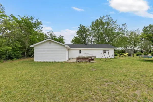 4649 County Road 621, Cardwell, MO 63829