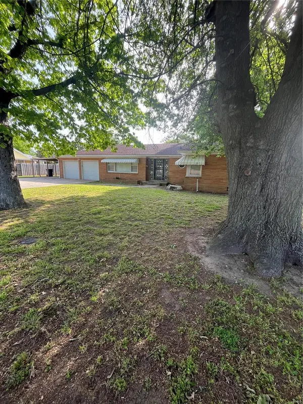 708 S Main Street, Kennett, MO 63857
