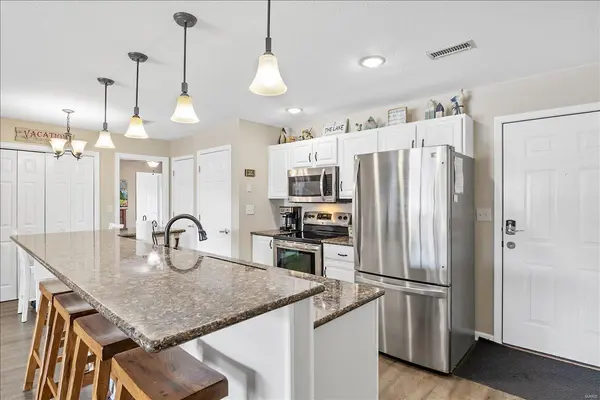 831 Winn RD #15-H, Osage Beach, MO 65065