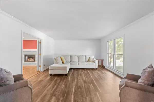 1524 Candish LN, Chesterfield, MO 63017