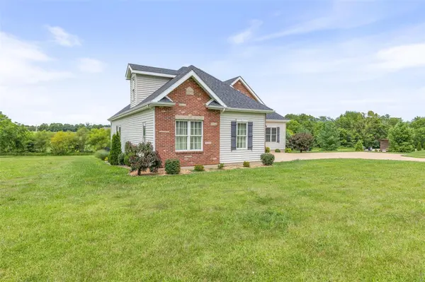 1012 Stone Creek RD, Farmington, MO 63640