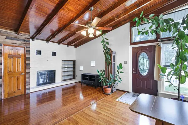 921 Fillmore ST, St Louis, MO 63111