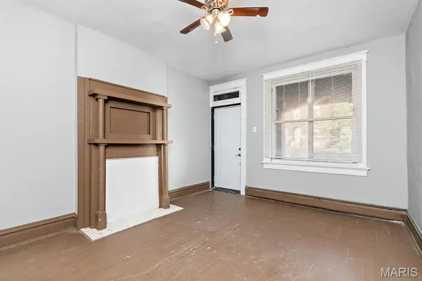 4300 S Compton AVE, St Louis, MO 63111