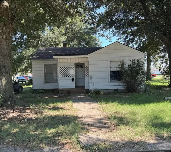226 Williams,  Kennett,  MO 63857