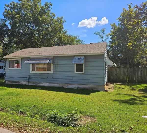 1821 Independence Circle,  Kennett,  MO 63857