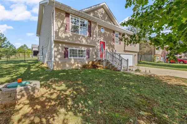 322 Blueberry DR, De Soto, MO 63020