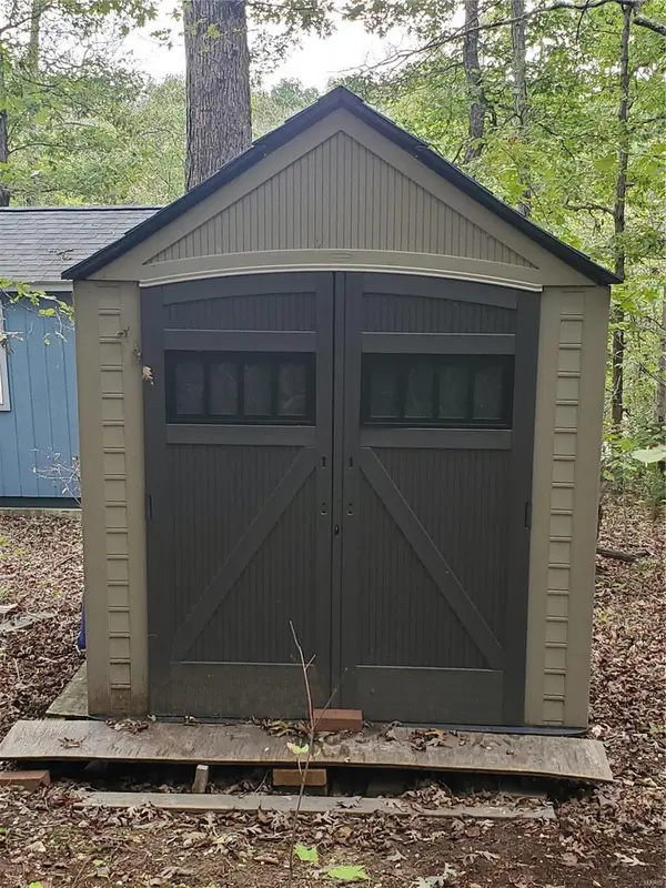 1 Star Lake RD, Annapolis, MO 63620