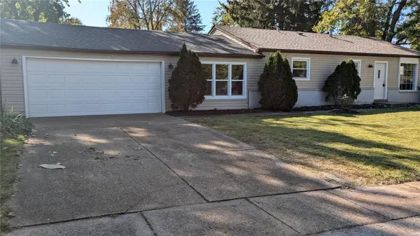 1710 Arundel DR, Florissant, MO 63033