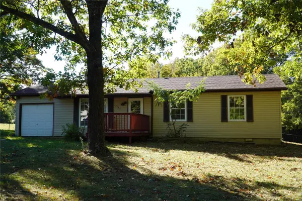 14463 Worth LN, Plato, MO 65552