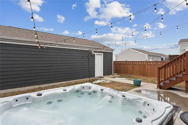 3508 Broad ST, St Charles, MO 63301