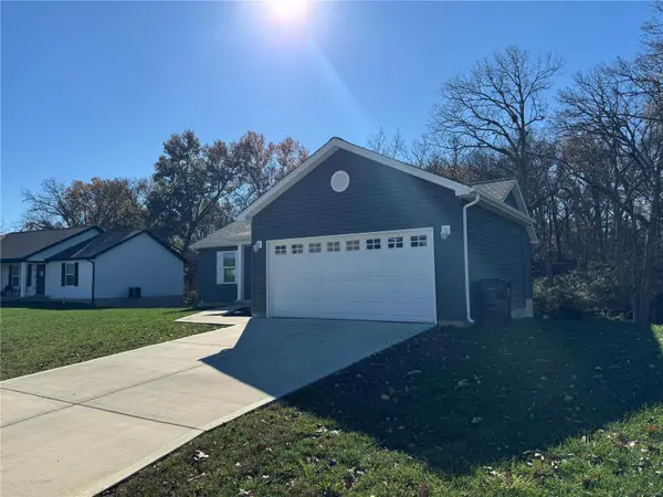 108 Colton Jesse DR, Winfield, MO 63389