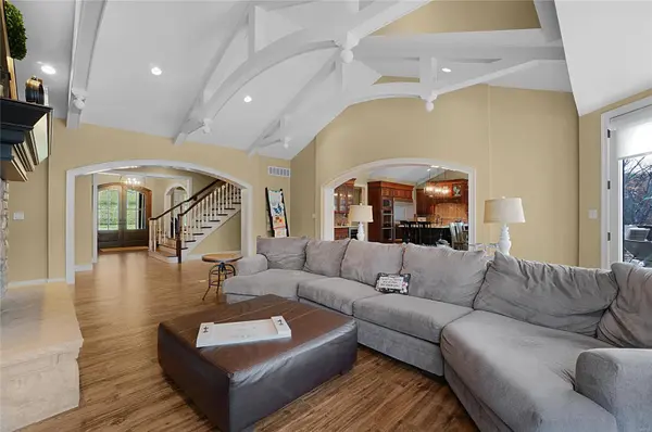 945 Orrville Wood LN, Wildwood, MO 63005