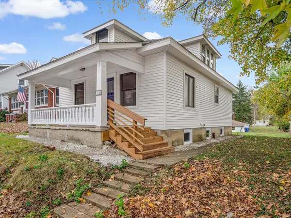 304 S Jackson ST, Belleville, IL 62220
