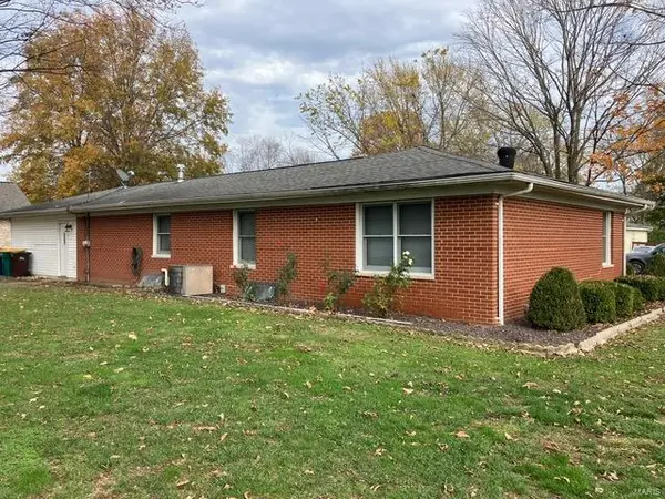 406 N Broadway, Albers, IL 62215