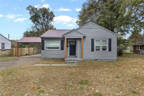 215 S Baker DR, Kennett, MO 63857