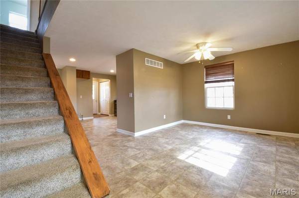 429 W Olive ST, Staunton, IL 62088