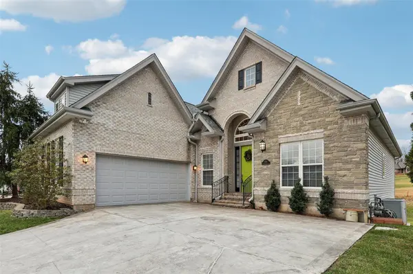 550 Fairway Oaks DR, Eureka, MO 63025