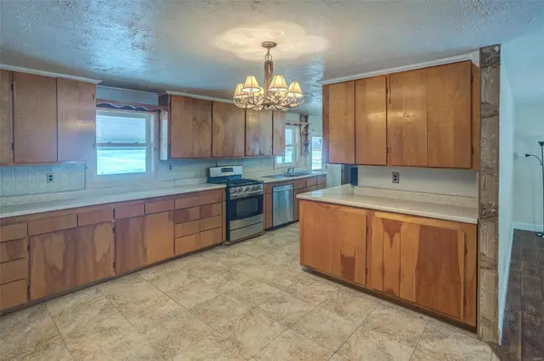 2530 Private Rd, Coulterville, IL 62237
