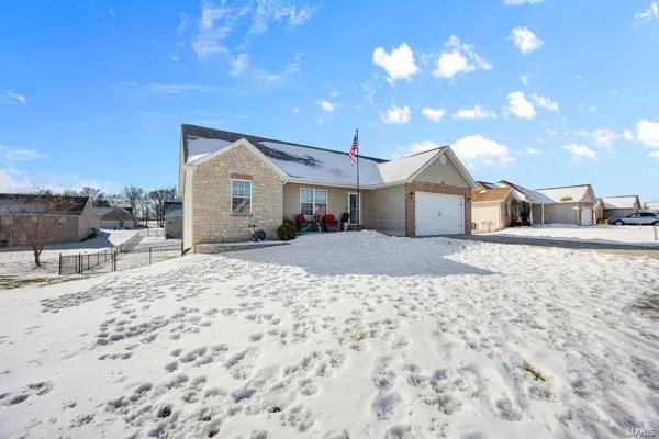 846 Pebble Beach CT, Union, MO 63084
