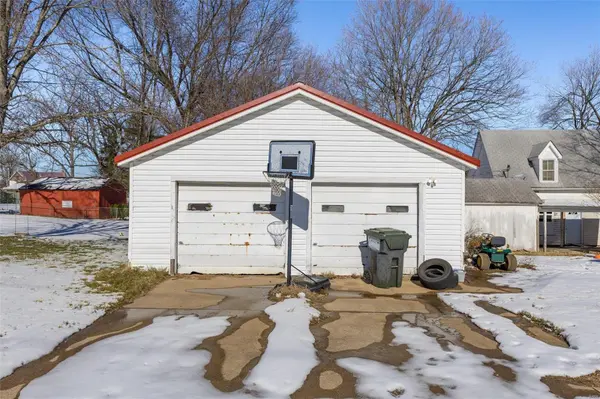 415 S Main ST, Farmington, MO 63640